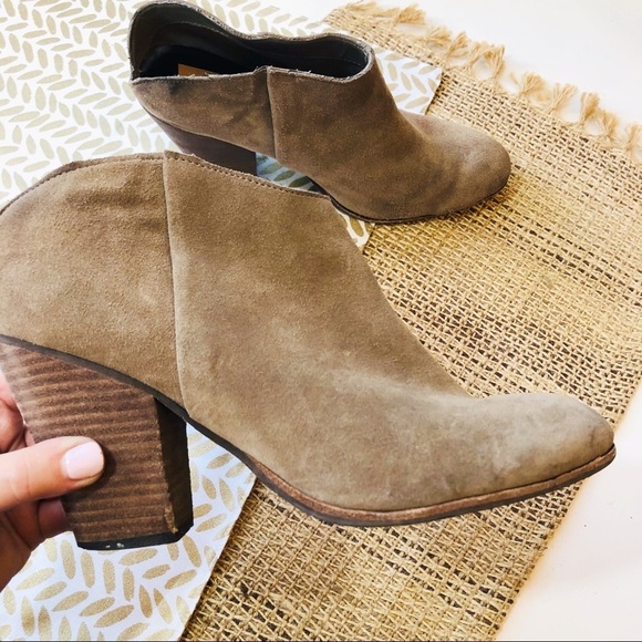 🔥SALE🔥 Anthropologie Dolce Vita mules 10 - Picture 1 of 6